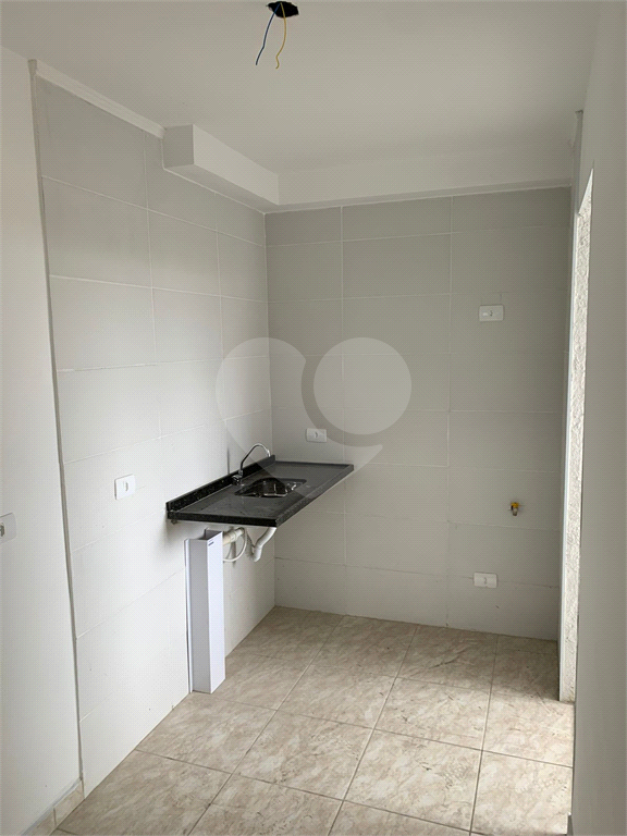 Apartamento à venda com 2 quartos, 40m² - Foto 17