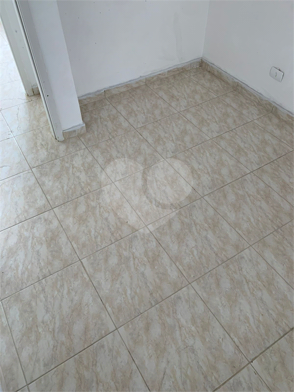 Apartamento à venda com 2 quartos, 40m² - Foto 15