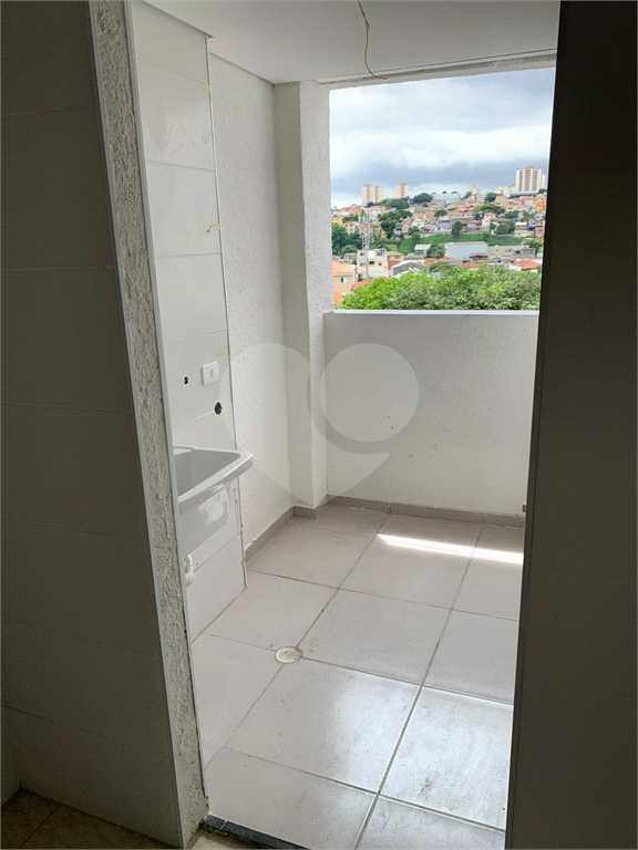 Apartamento à venda com 2 quartos, 40m² - Foto 2