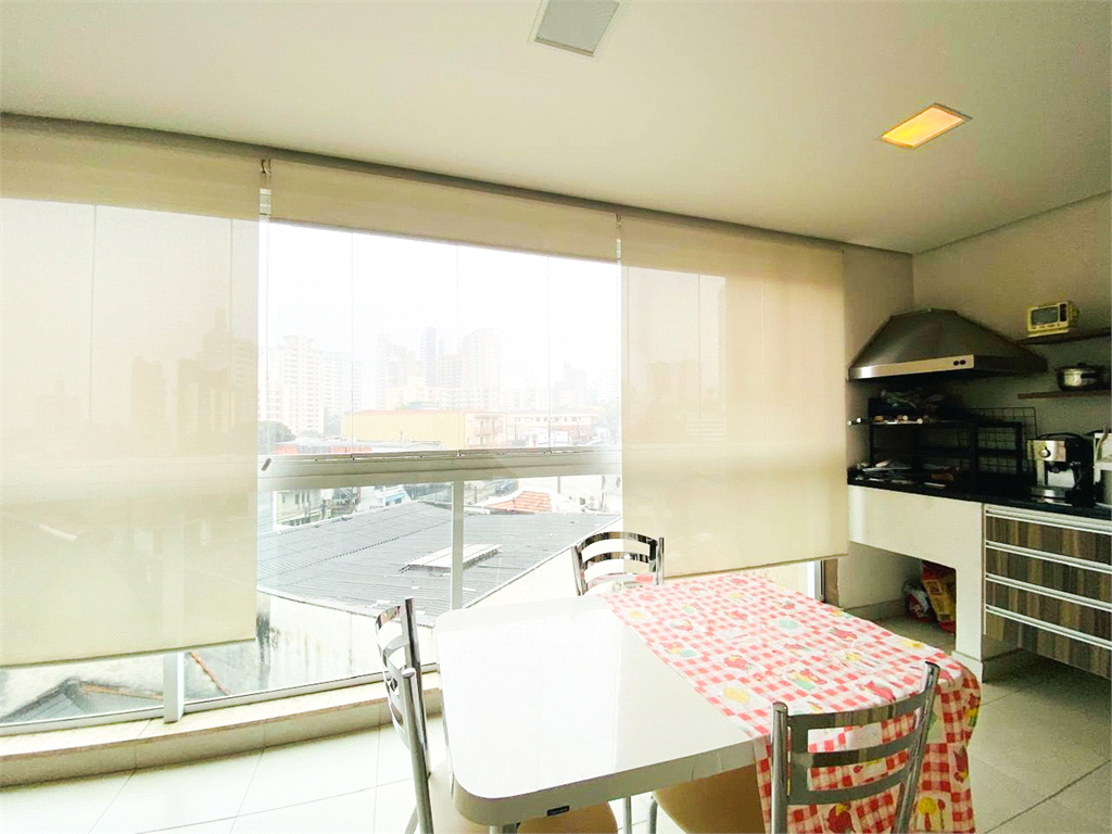 APARTAMENTO em SANTANA