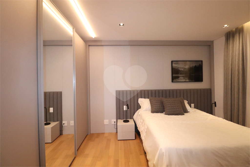 Cobertura à venda com 4 quartos, 284m² - Foto 17