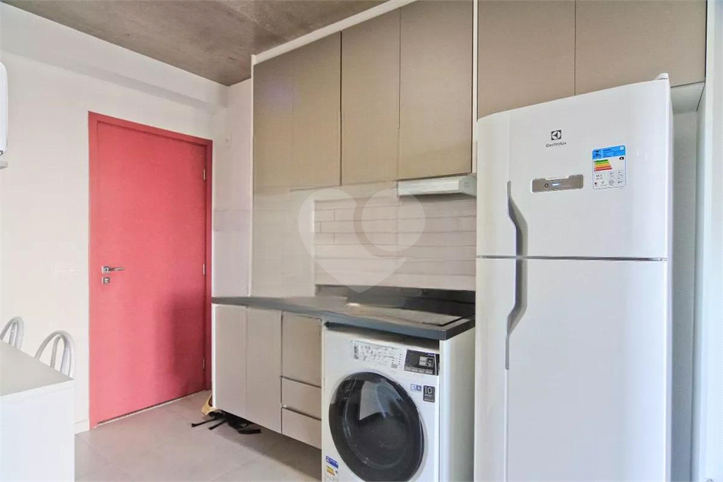 APARTAMENTO em SANTANA