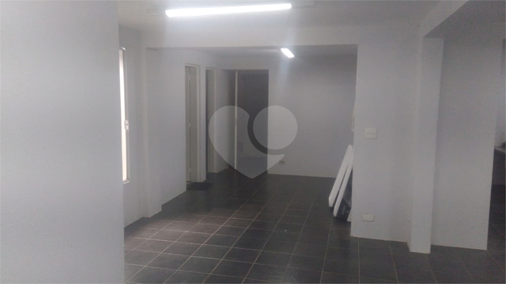 Sobrado de 300m2 para fins comerciais