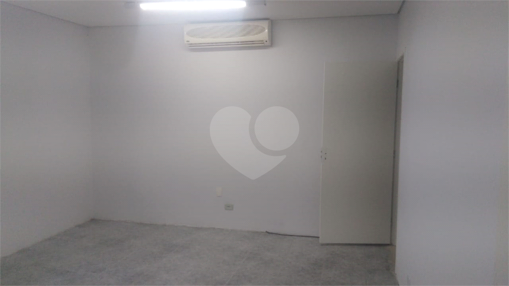 Sobrado de 300m2 para fins comerciais