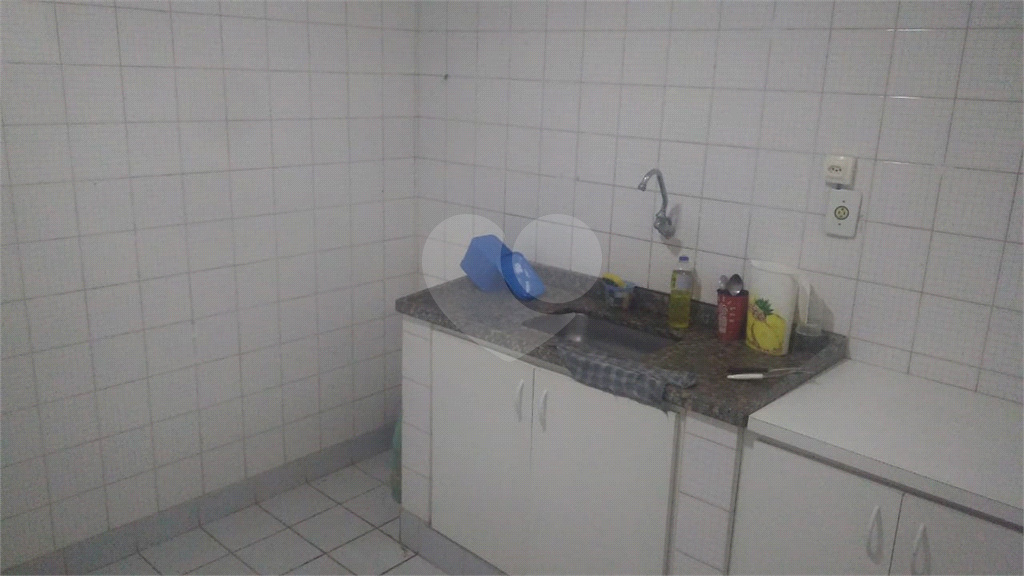 Sobrado de 300m2 para fins comerciais