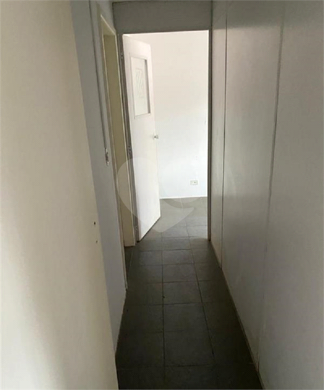 Sobrado de 300m2 para fins comerciais
