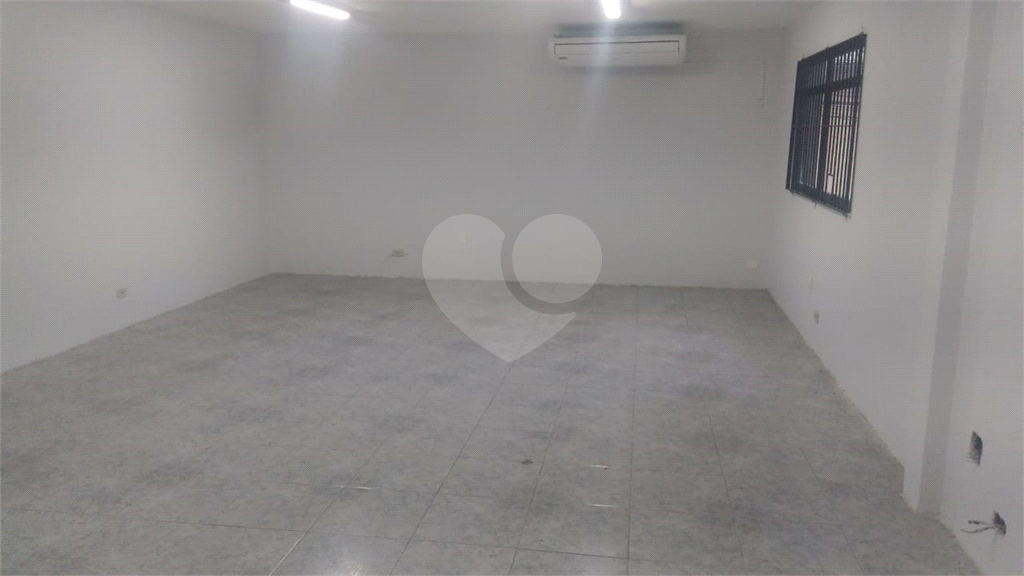 Sobrado de 300m2 para fins comerciais