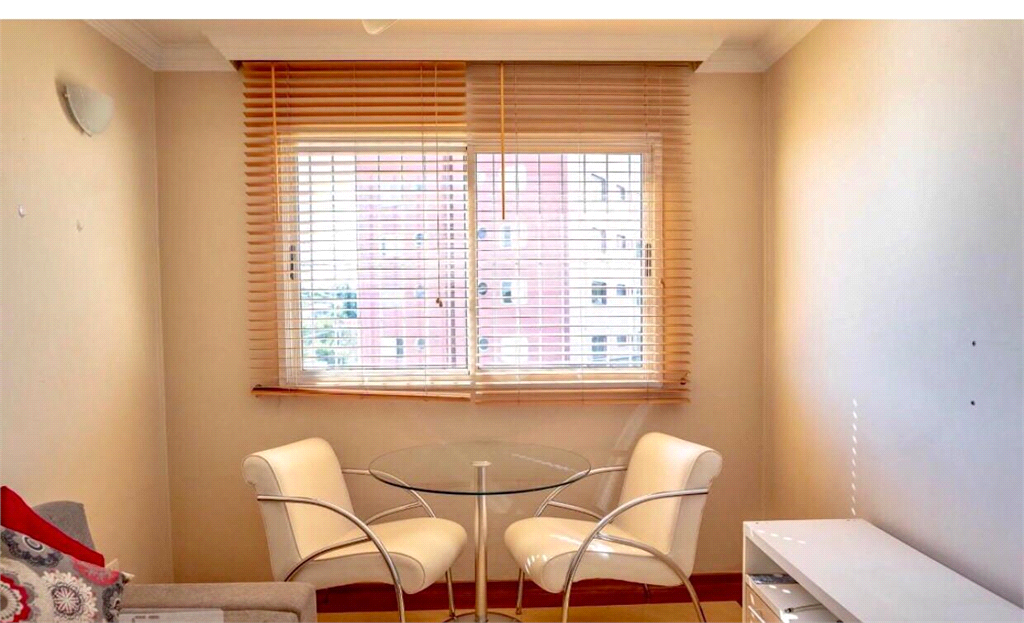 APARTAMENTO em SANTO AMARO