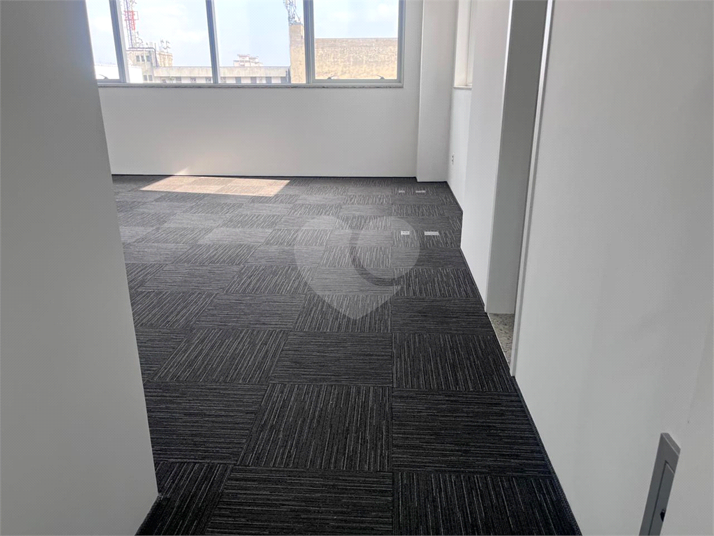 Sala Comercial à Venda no Residencial Santana - Brasília Corporate