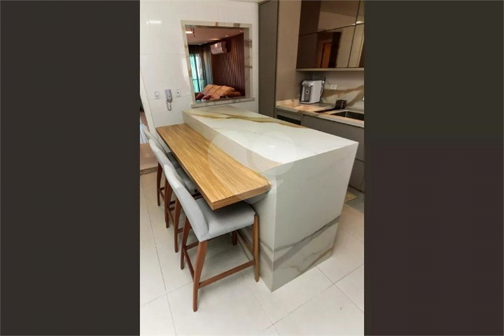 APARTAMENTO ALTO PADRÃO 150 METROS QUADRADOS 4 QUARTOS SENDO 2 SUÍTES  4 VAGAS -  SANTANA SP