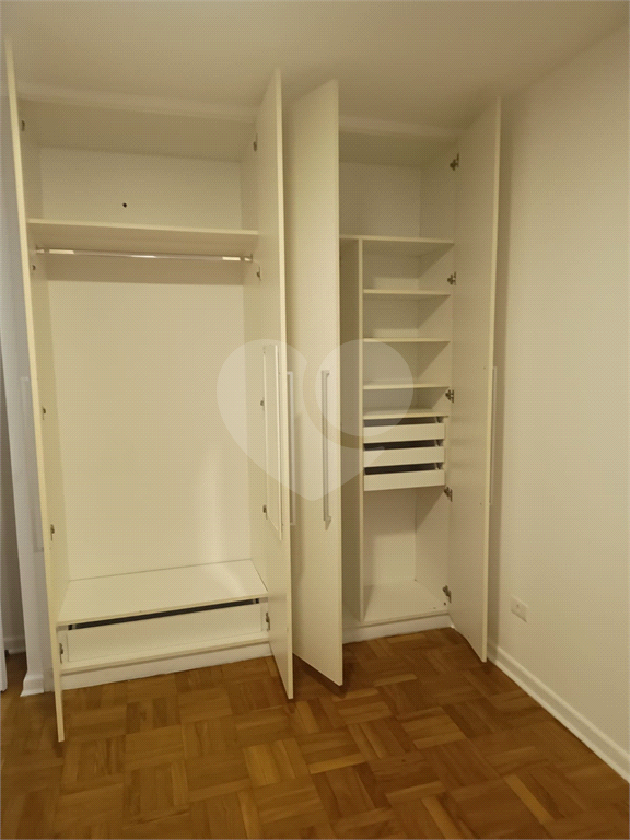 APARTAMENTO em VILA MADALENA