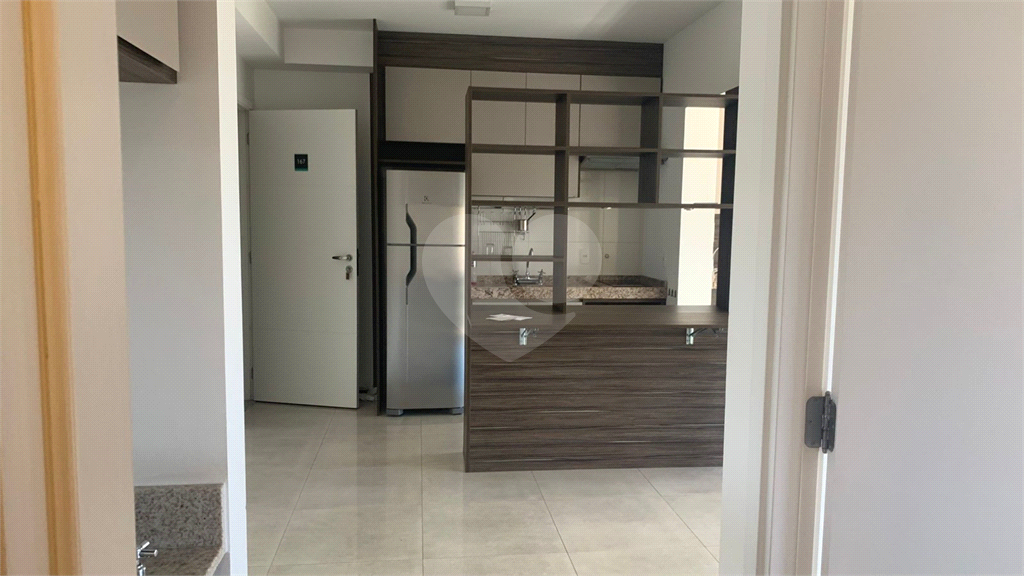 APARTAMENTO em SANTANA