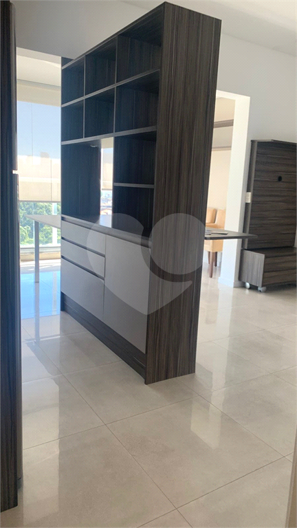 APARTAMENTO em SANTANA