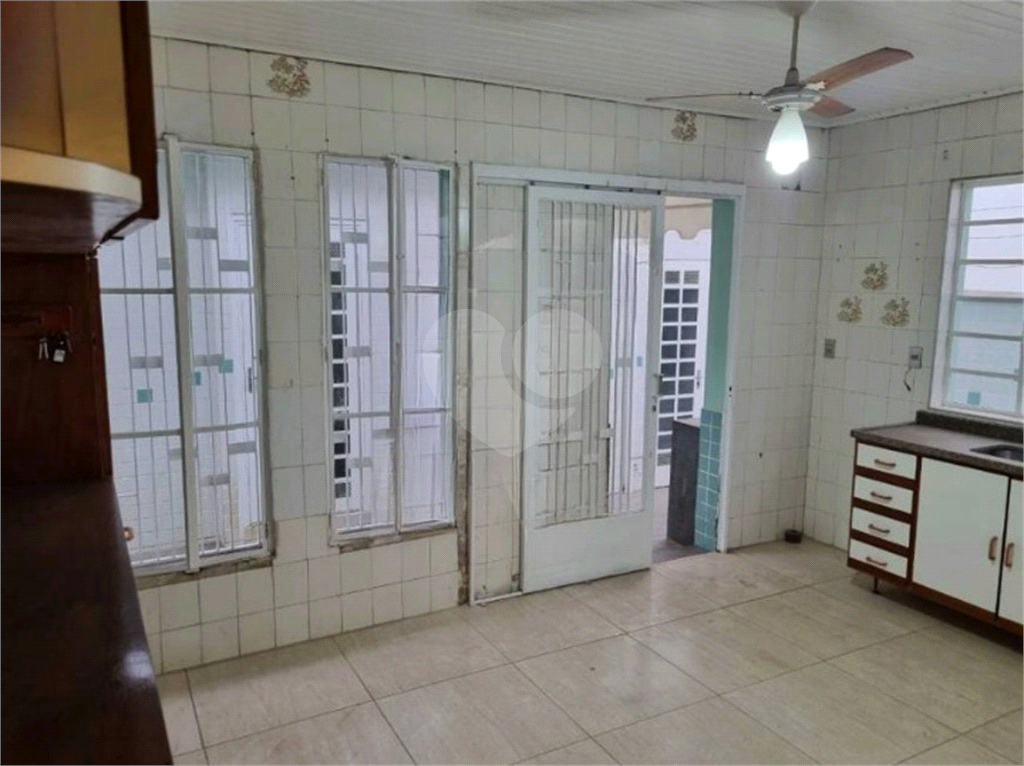 Casa à venda com 2 quartos, 100m² - Foto 6