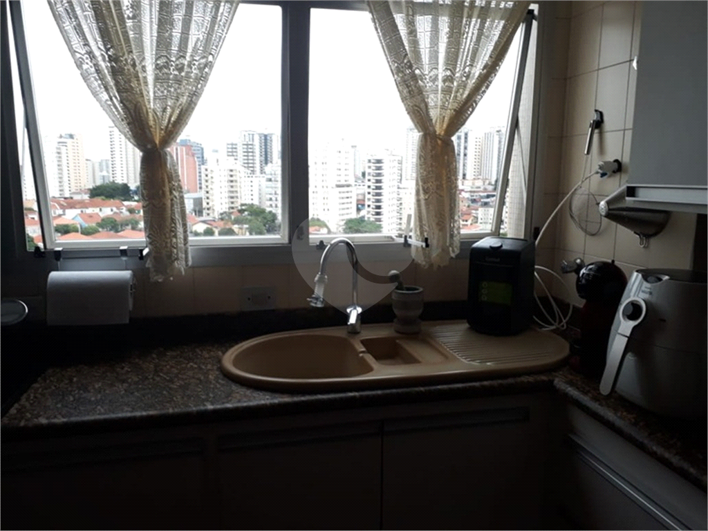 Apartamento à venda e aluguel com 3 quartos, 159m² - Foto 35