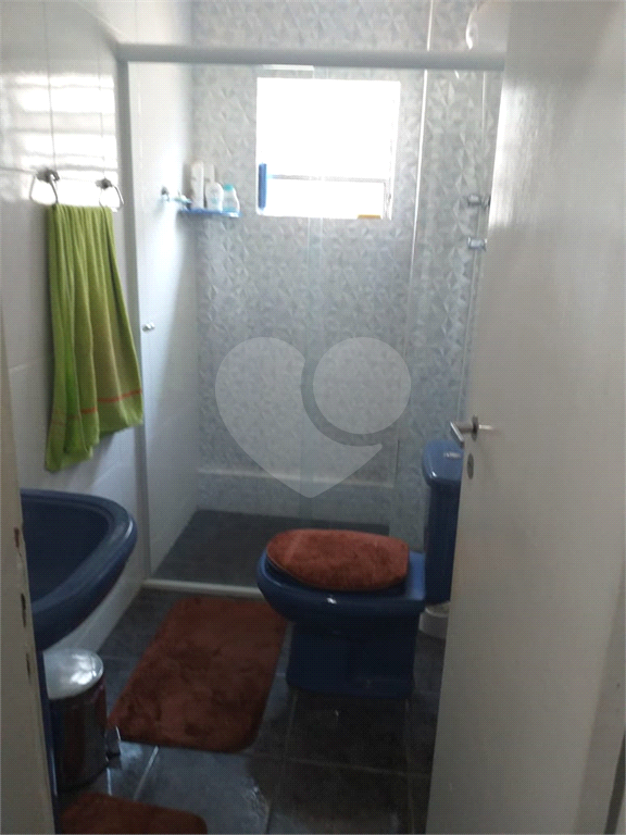 Ótimo terreno de 5 x 25 com 4 casas para renda!