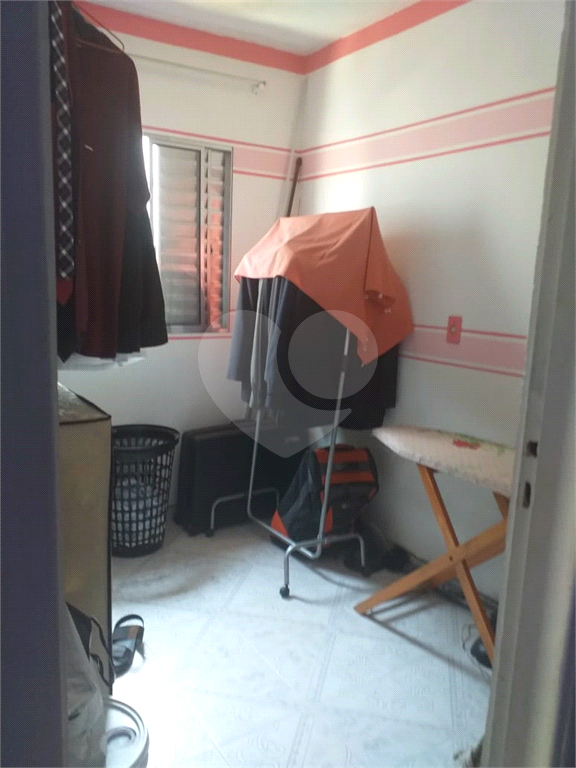 Ótimo terreno de 5 x 25 com 4 casas para renda!