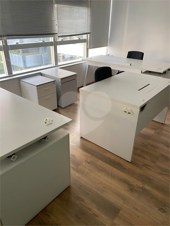 Excelente Conjunto Comercial em Pinheiros