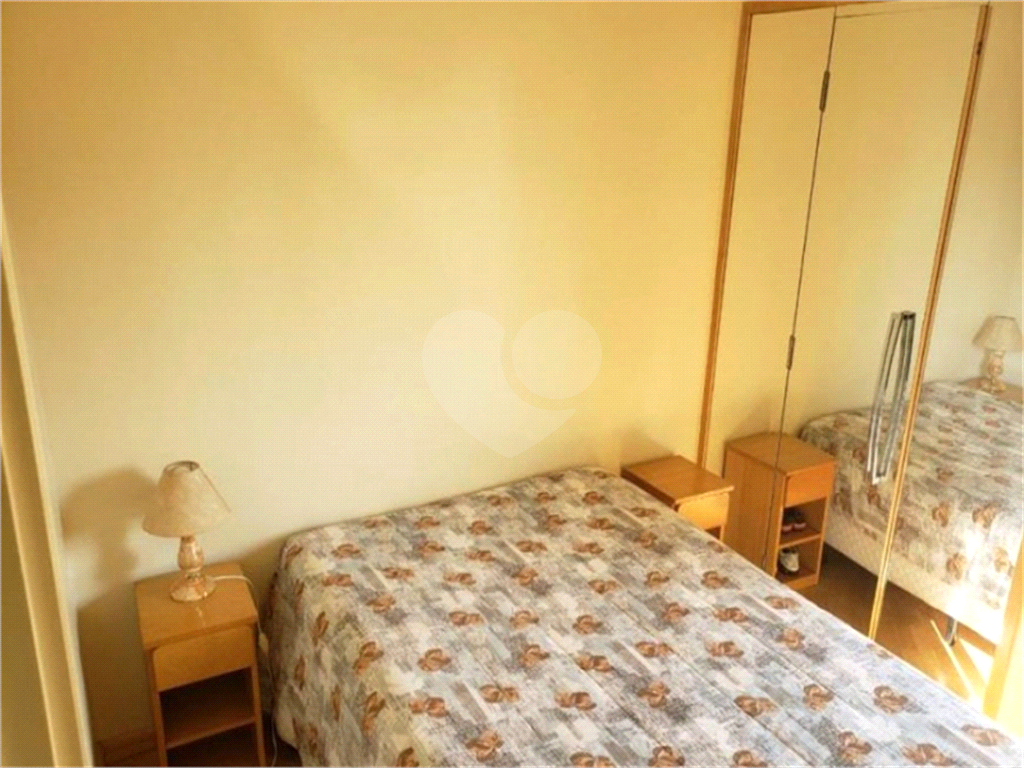 Apartamento em  Panamby