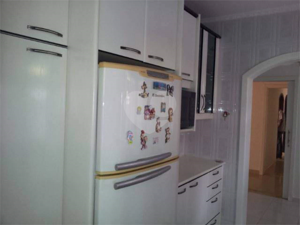 Casa com piscina em Vinhedo