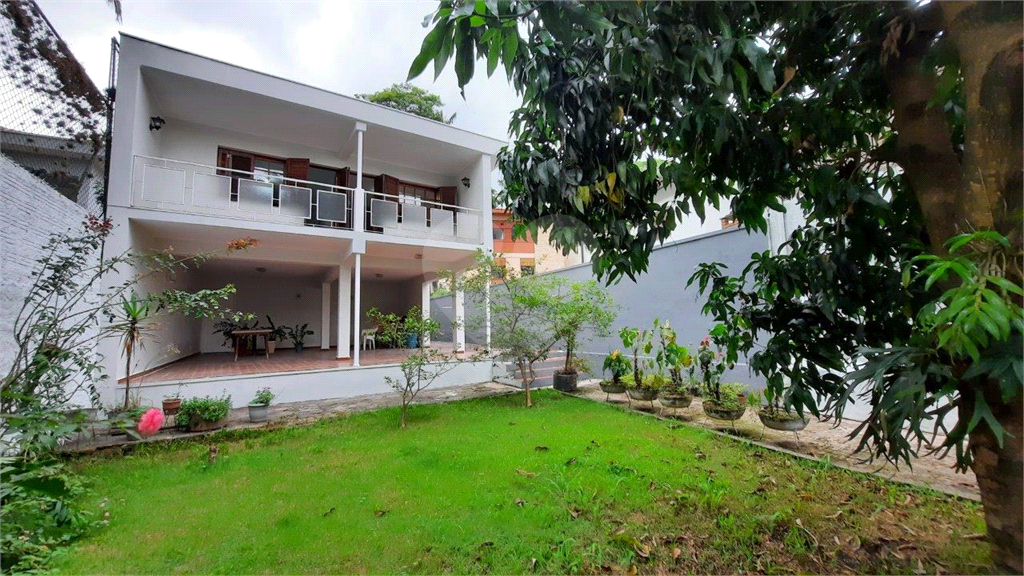 Excelente casa térrea para locação no Tremembé.