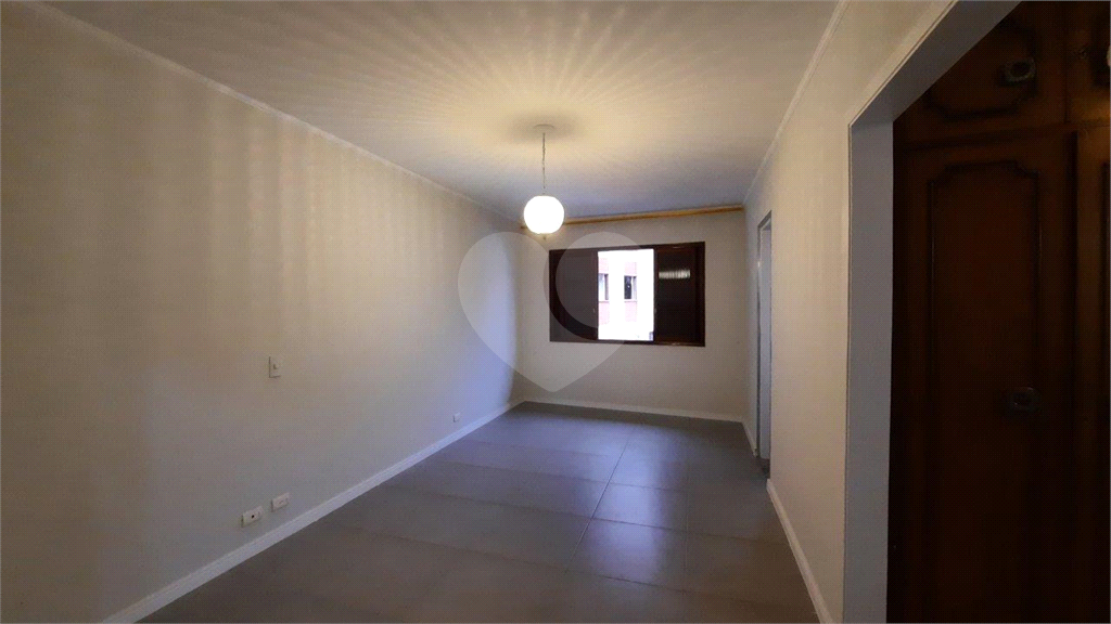 Excelente casa térrea para locação no Tremembé.