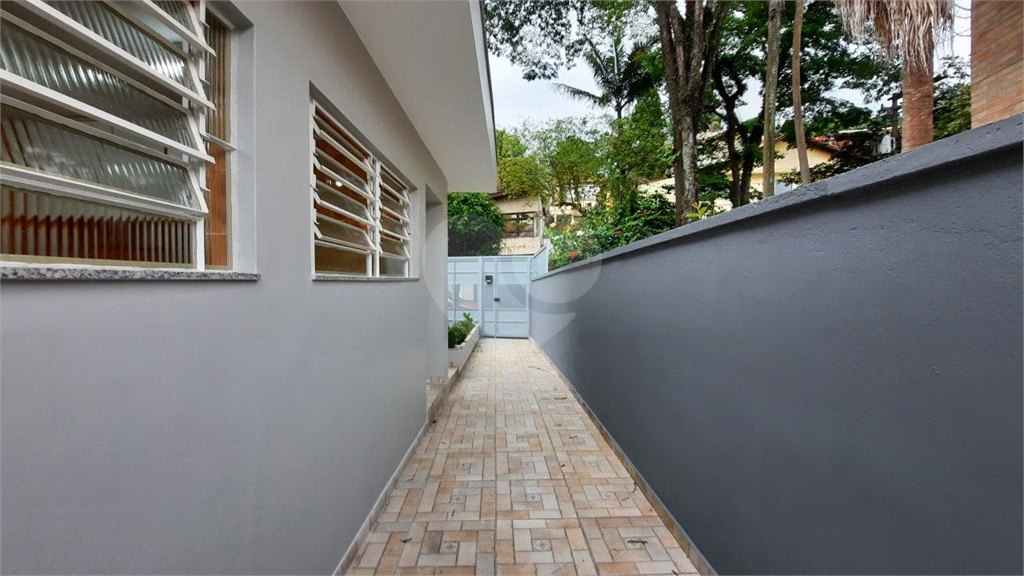 Excelente casa térrea para locação no Tremembé.