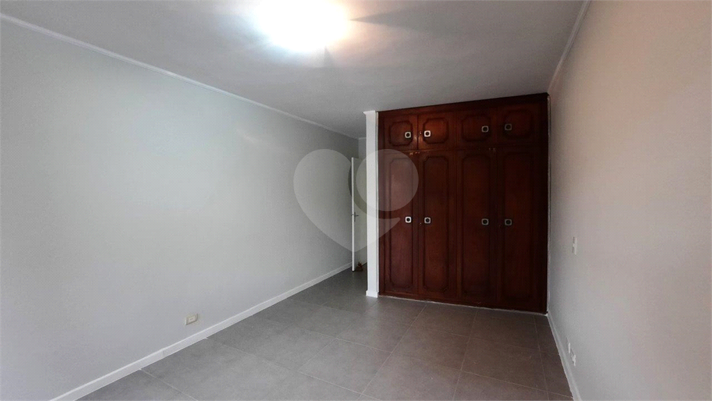 Excelente casa térrea para locação no Tremembé.