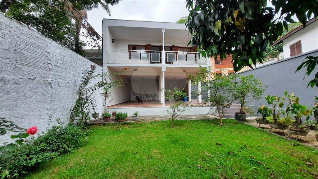 Excelente casa térrea para locação no Tremembé.
