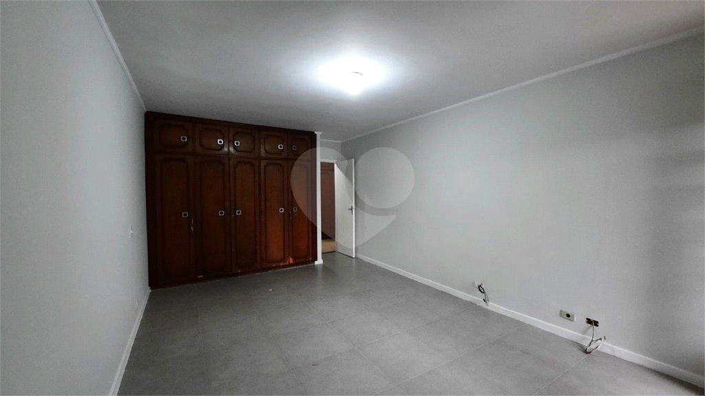 Excelente casa térrea para locação no Tremembé.