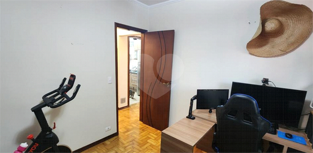APARTAMENTO em SANTANA