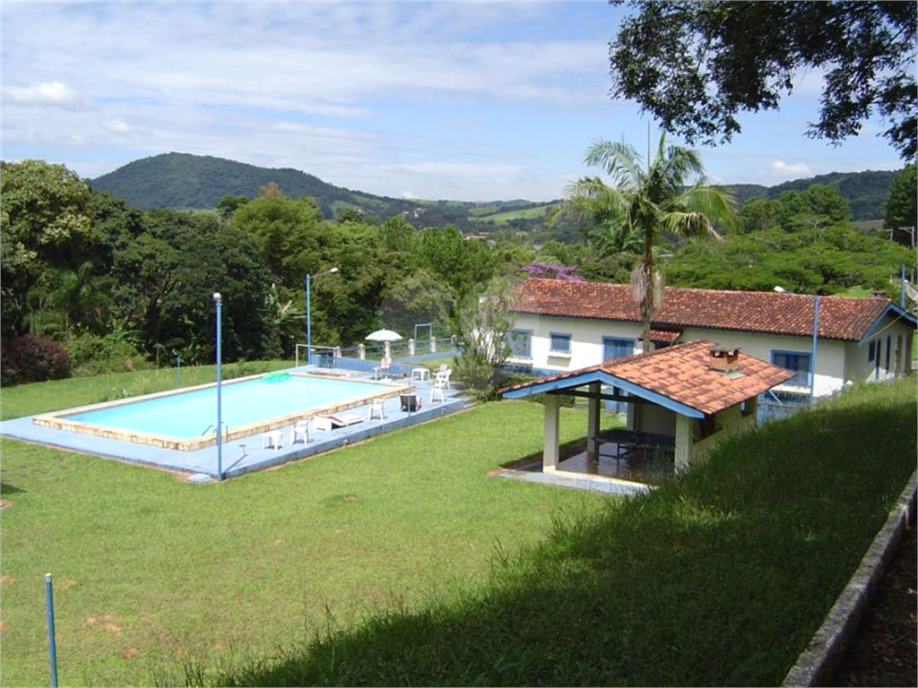 Fazenda à venda com 4 quartos, 512m² - Foto 1