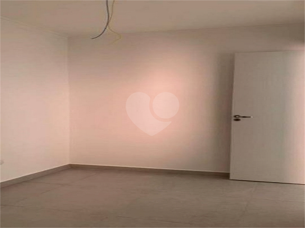 APARTAMENTO em TUCURUVI