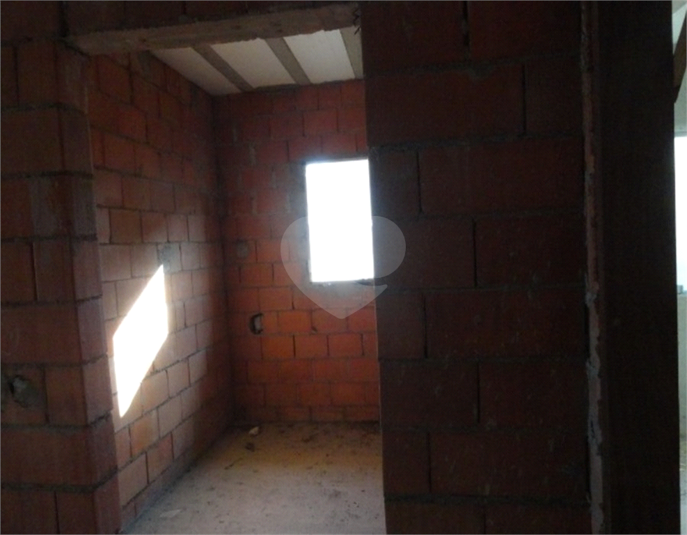 Casa à venda com 3 quartos, 340m² - Foto 10
