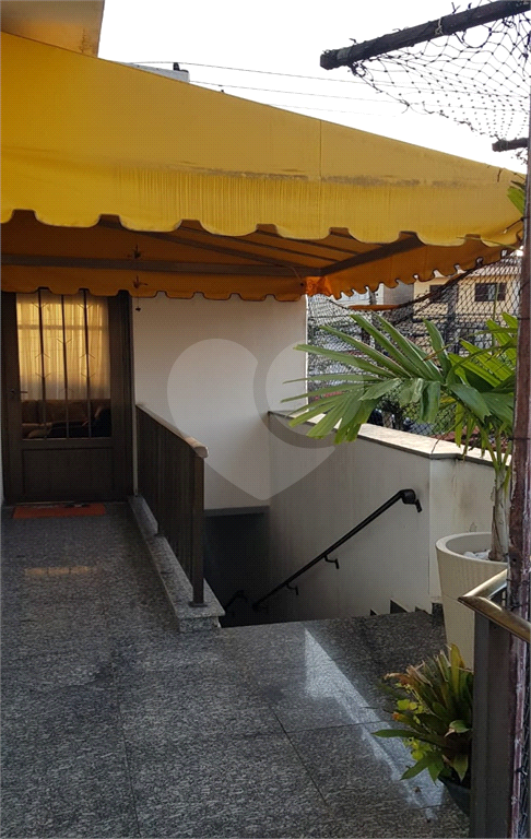 Sobrado à venda com 4 quartos, 200m² - Foto 27