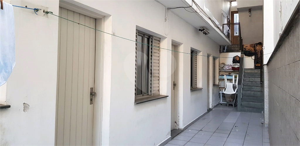 Sobrado à venda com 4 quartos, 200m² - Foto 42