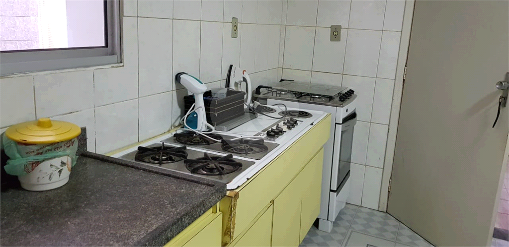 Sobrado à venda com 4 quartos, 200m² - Foto 11