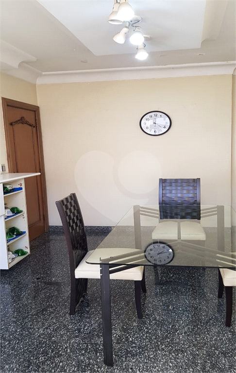 Sobrado à venda com 4 quartos, 200m² - Foto 6