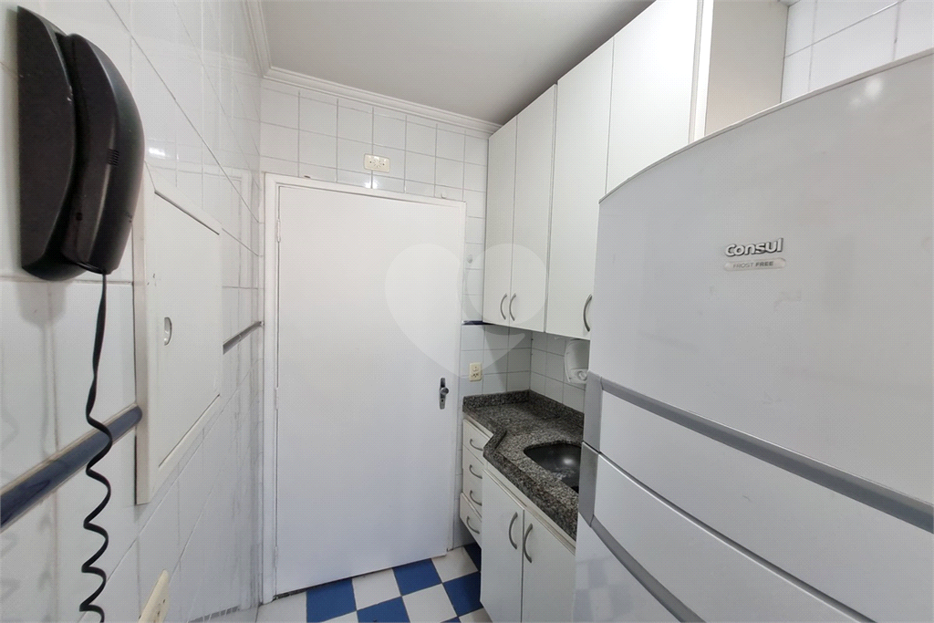 APARTAMENTO em SANTANA