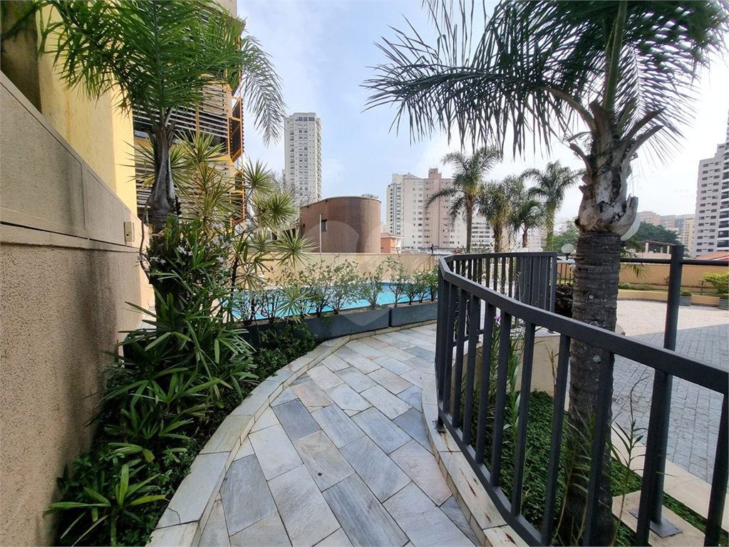 APARTAMENTO em SANTANA