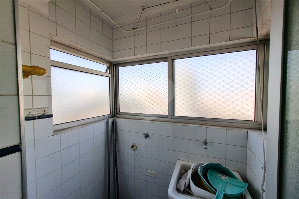 APARTAMENTO em SANTANA