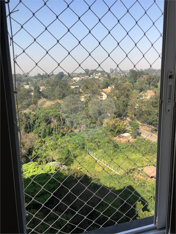 Apartamento de 02 dormitórios à venda na Granja Vianna