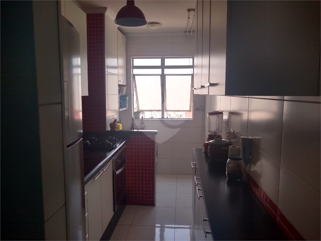 Apartamento à venda com 2 quartos, 48m² - Foto 9