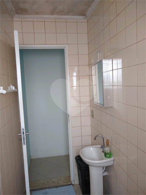 Apartamento à venda com 2 quartos, 48m² - Foto 16