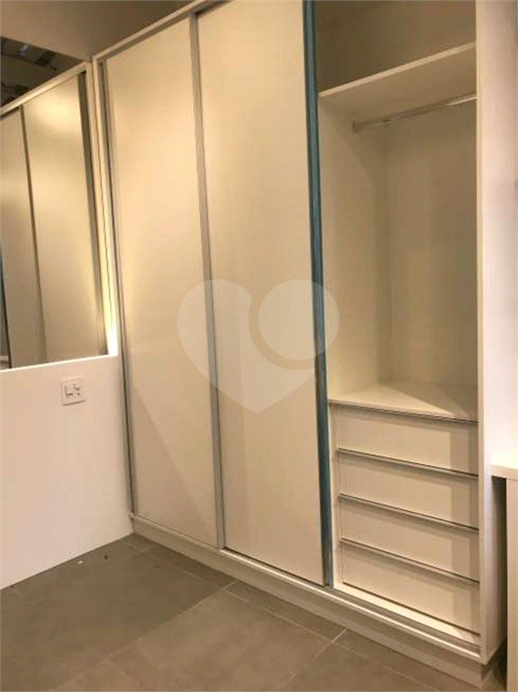 Sobrado à venda com 6 quartos, 166m² - Foto 25