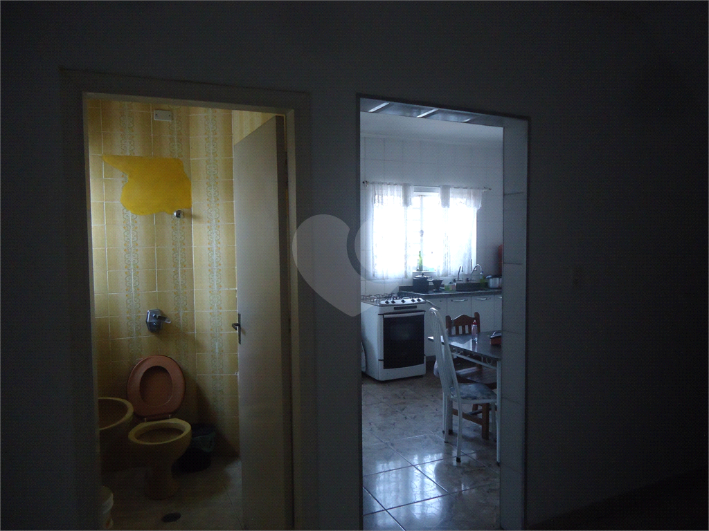 Amplo Sobrado 10x30m a Venda - 03 Dormitórios - 01 Suíte - 03 vagas - MANDAQUI