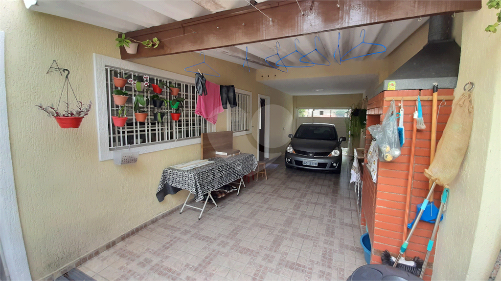 Casa à venda na Parada Inglesa, 3 quartos , 1 suíte, escritório, 3 vagas. Próximo ao metrô.