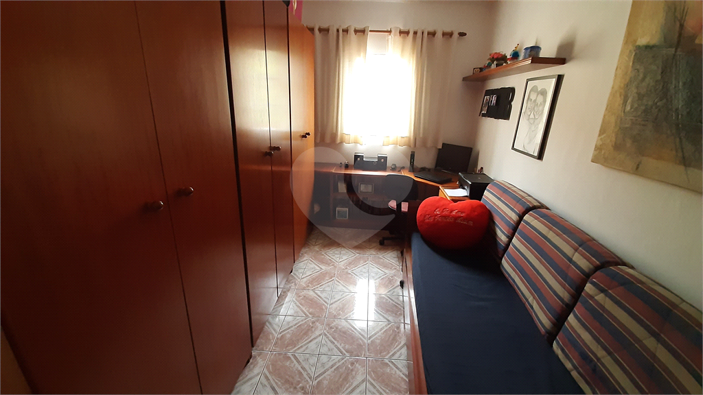 Casa à venda na Parada Inglesa, 3 quartos , 1 suíte, escritório, 3 vagas. Próximo ao metrô.