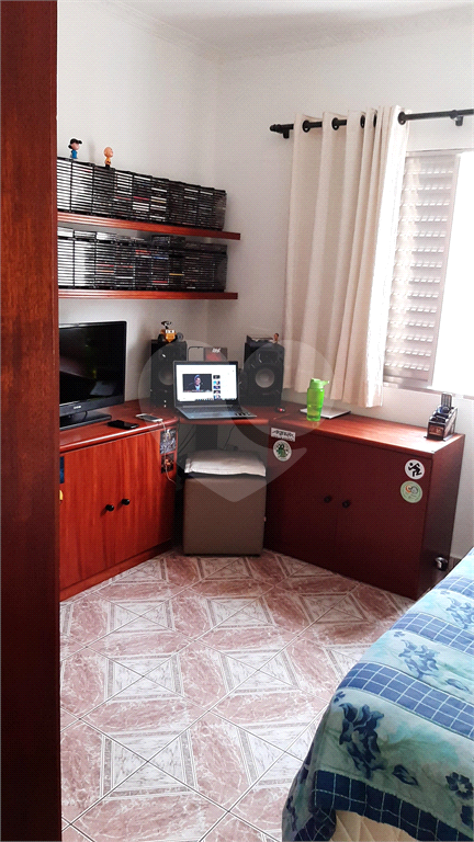 Casa à venda na Parada Inglesa, 3 quartos , 1 suíte, escritório, 3 vagas. Próximo ao metrô.