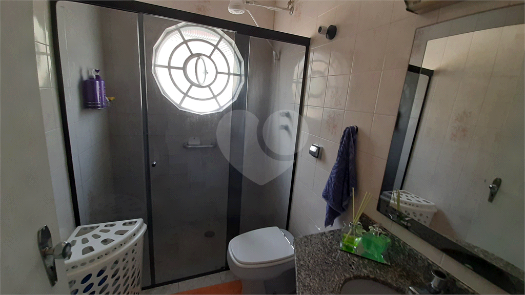 Casa à venda na Parada Inglesa, 3 quartos , 1 suíte, escritório, 3 vagas. Próximo ao metrô.